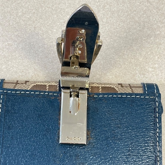 Gucci Horsebit Brown Canvas Buckle Compact Wallet w/ Navy Leather Trim- Preowned - Picture 6 of 14